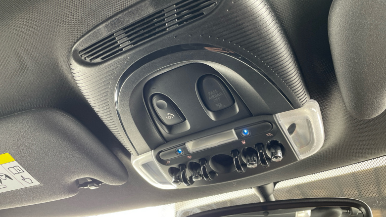 MINI Hatchback 2.0 Cooper S Sport II 5dr Auto [Comfort/Nav Pack] Petrol Hatchback